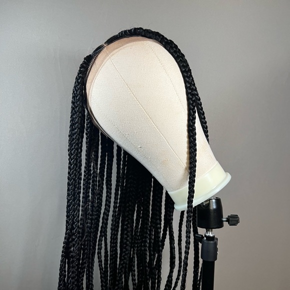 Brand New Braided wig with baby hairs - Picture 5 of 7